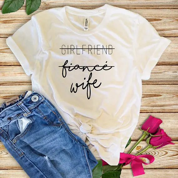 Skuggnas Girlfriend Fiance Wife T-Shirt Future Mrs Tumblr Tee Engagement Gift Fiance Bachelorette Party Tops Cotton tshirts