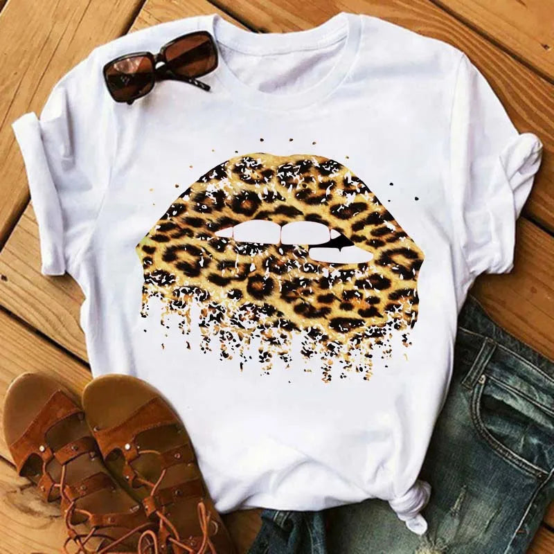 Women Summer Short Sleeve Tshirts Fashion Red Lips Finger Print Ladies T-shirts Top Cartoon Womens Graphic Tees T-Shirts